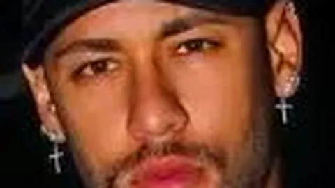 王一博合作遇阻，粉丝抵制引发争议，赵丽颖团队正面回应